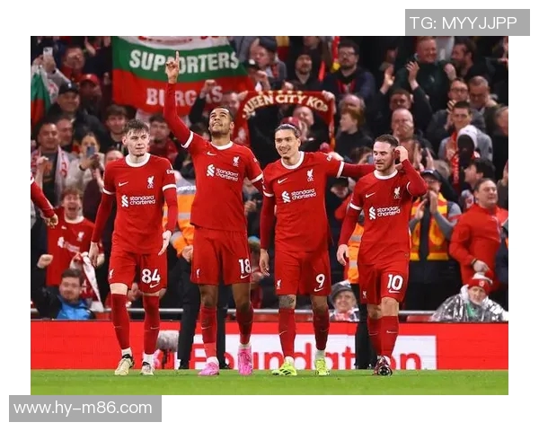 曼联迎战布里斯托城期待强强对决球迷热情高涨 曼联迎战布里斯托城期待强强对决球迷热情高涨